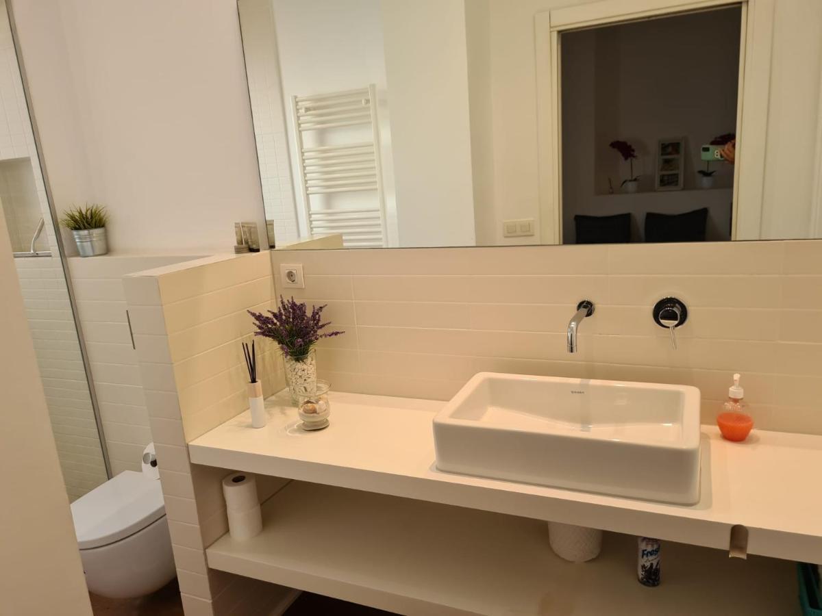 Impresionante Apartamento En Ruzafa Al Lado Del Mercado Walencja Zewnętrze zdjęcie
